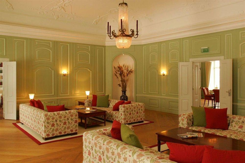 Schlossgut Groß Schwansee 외부 사진 The Green Room