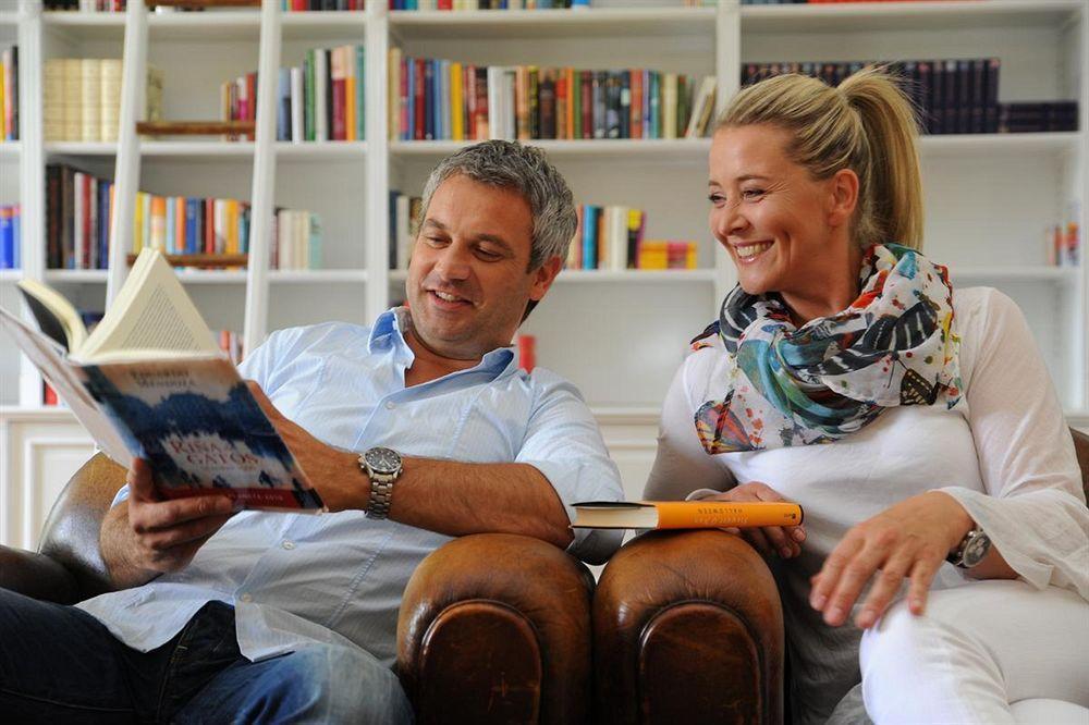 Schlossgut Groß Schwansee 외부 사진 The authors of the book, 2015